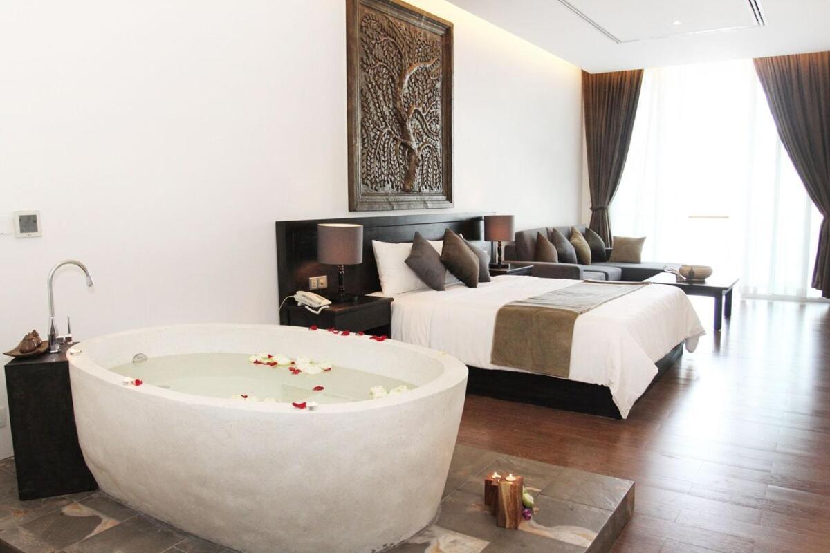 Blue Crystal Boutique Hotel Пном Пен Екстериор снимка